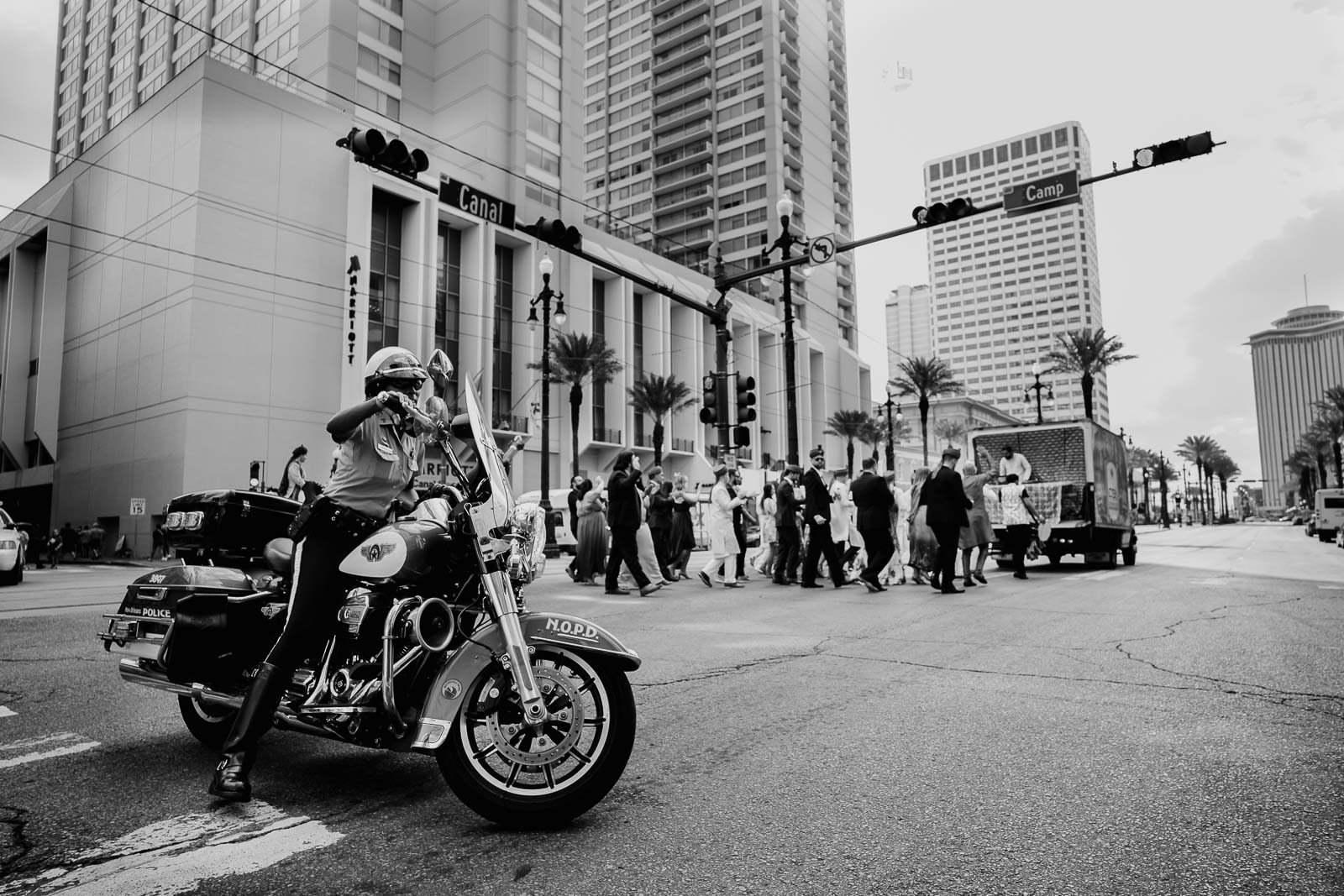 051 South Asian Wedding New Orleans Chandni Tyler New Orleans Hotel Marriott Philip Thomas Photography