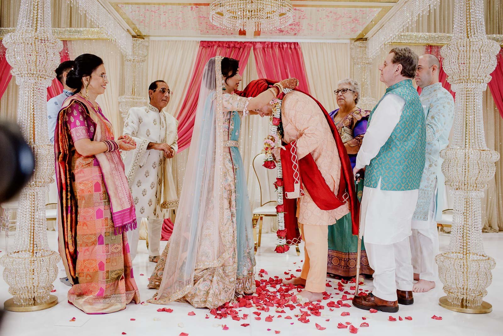 076 South Asian Wedding New Orleans Chandni Tyler New Orleans Hotel Marriott Philip Thomas Photography