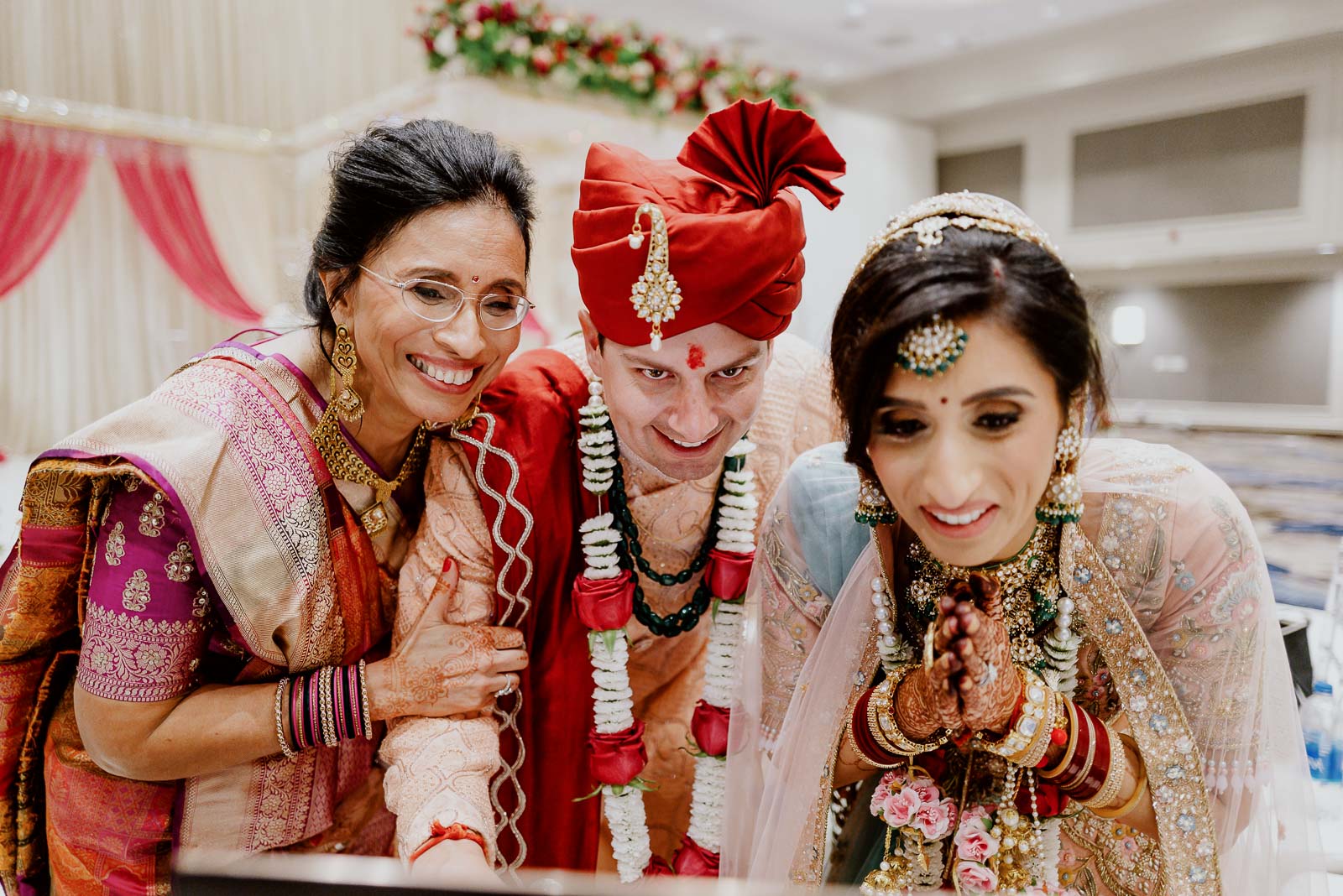 085 South Asian Wedding New Orleans Chandni Tyler New Orleans Hotel Marriott Philip Thomas Photography