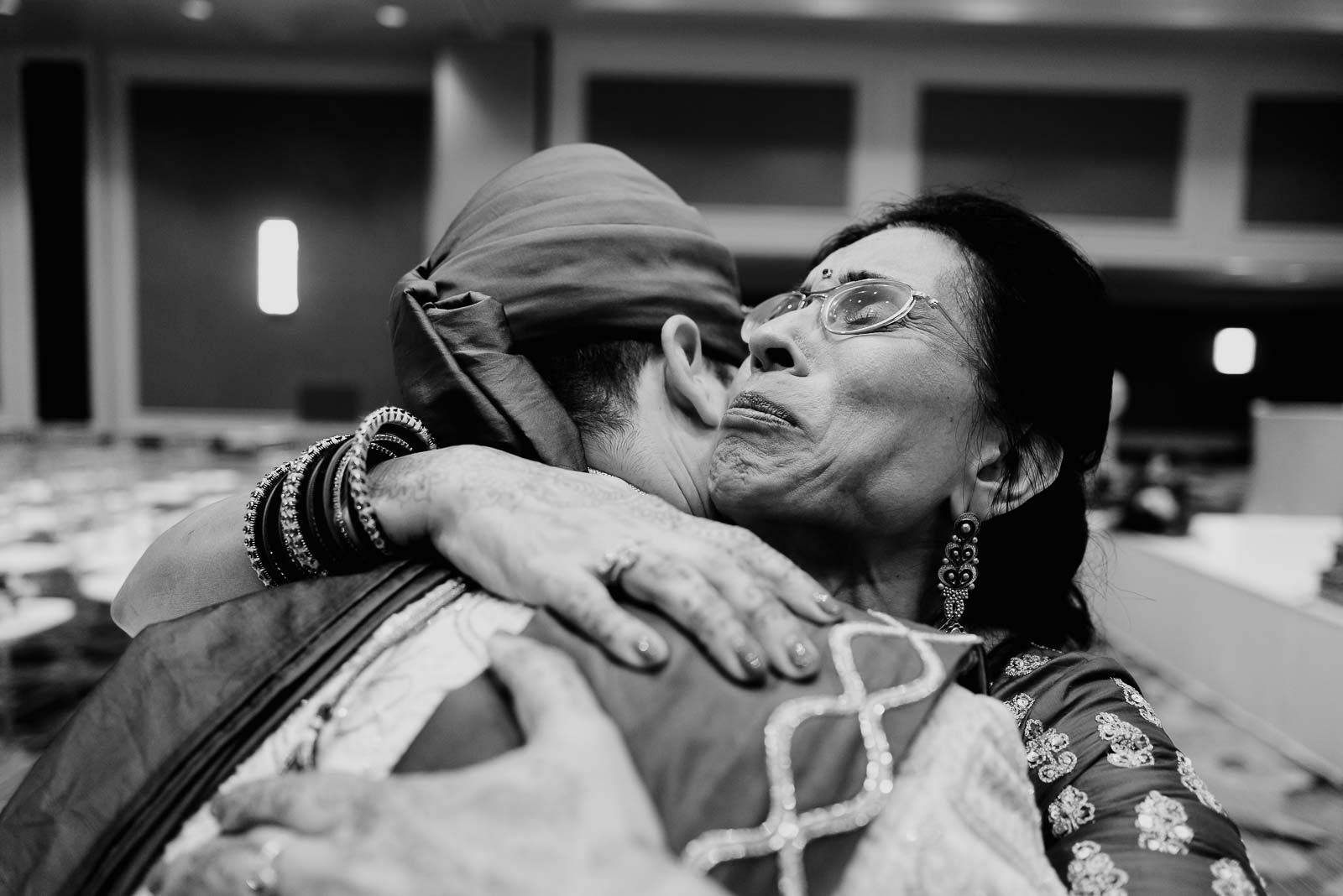 086 South Asian Wedding New Orleans Chandni Tyler New Orleans Hotel Marriott Philip Thomas Photography