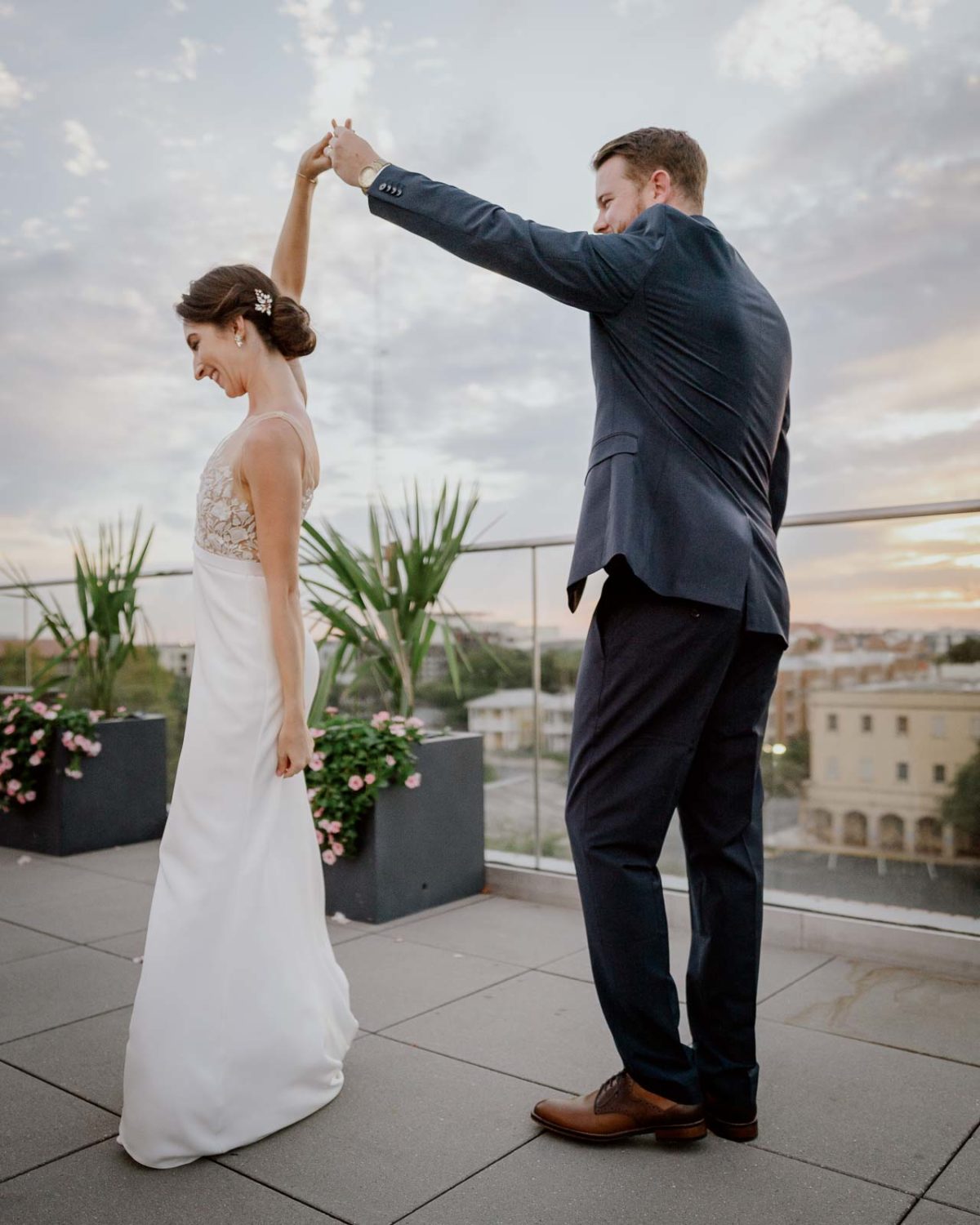 028 The Fairmount Hotel Rooftop Oyster Bar Wedding Reception Leica photographer Philip Thomas Photography