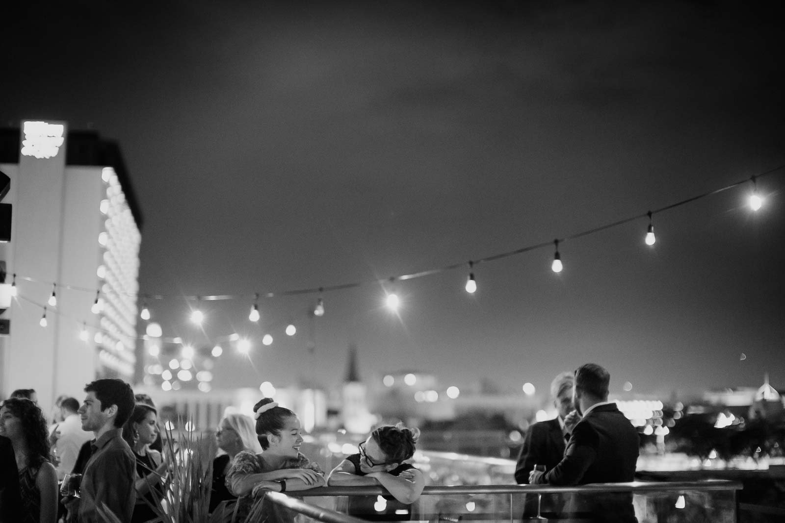 040 The Fairmount Hotel Rooftop Oyster Bar Wedding Reception Leica photographer Philip Thomas Photography