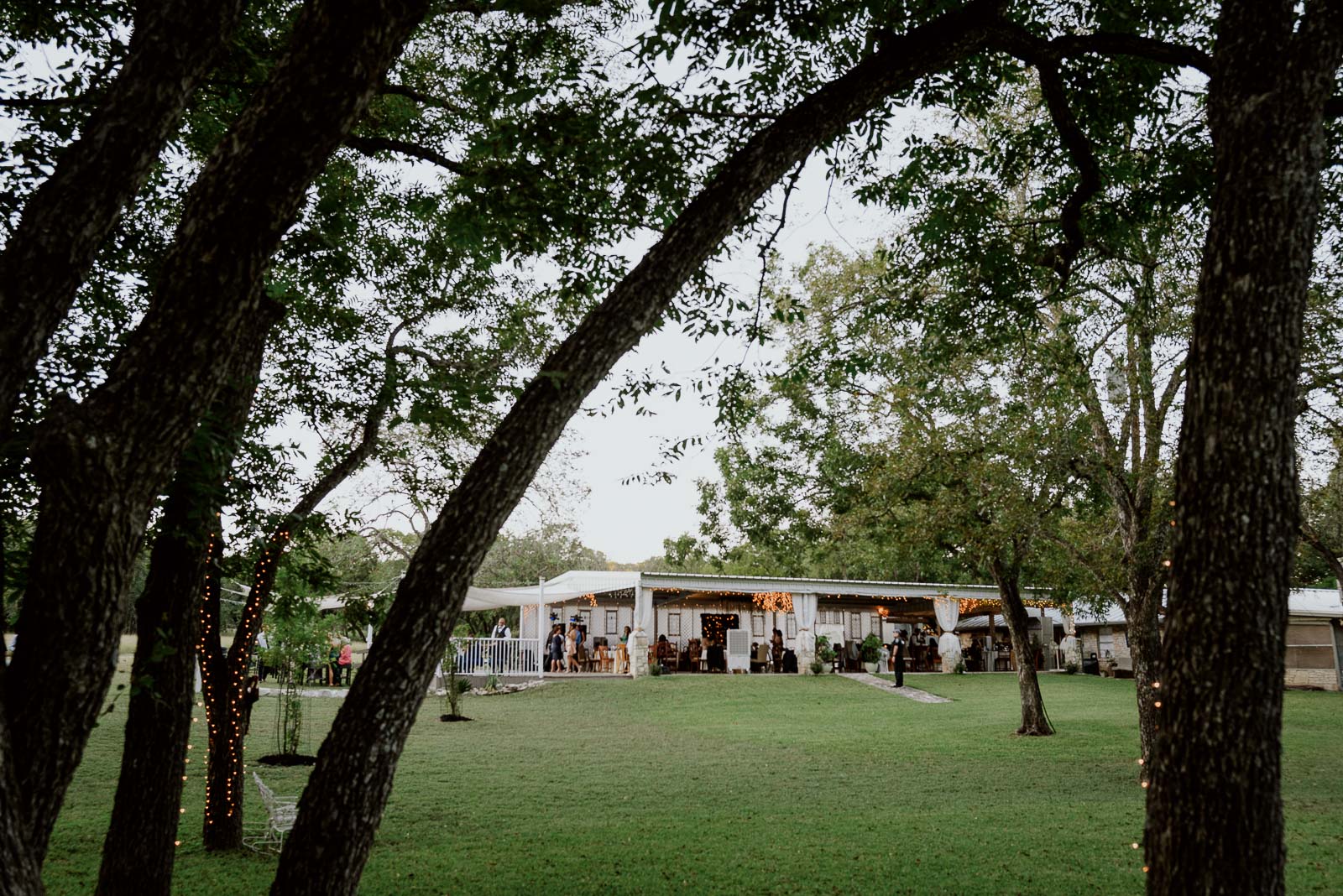 050 La Escondida Leica wedding photographer Philip Thomas Photography