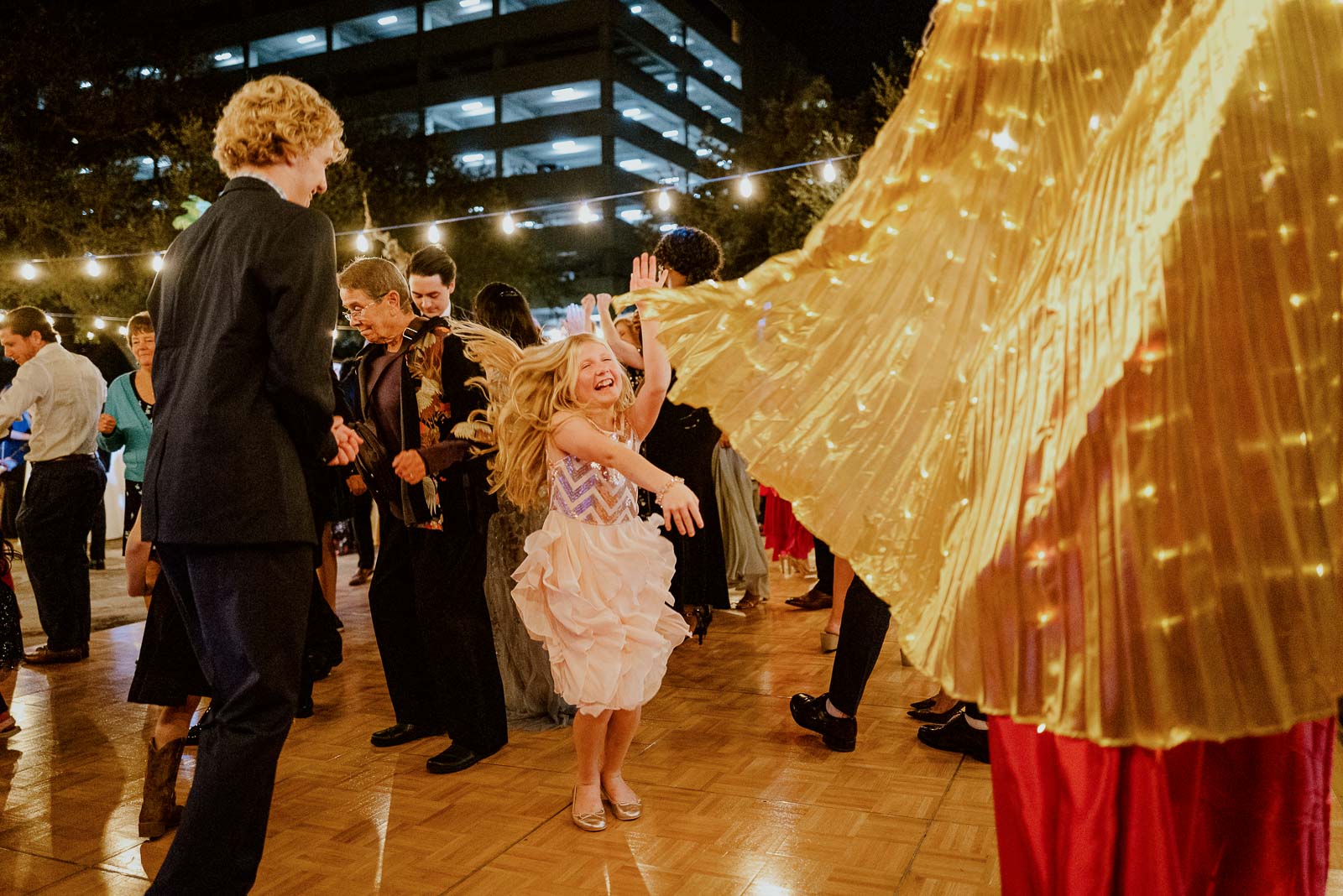 70 Jack Guenther Pavilion at Briscoe Western Art Museum Wedding Receptionding Texas Leica Wedding Photographer Philip Thomas