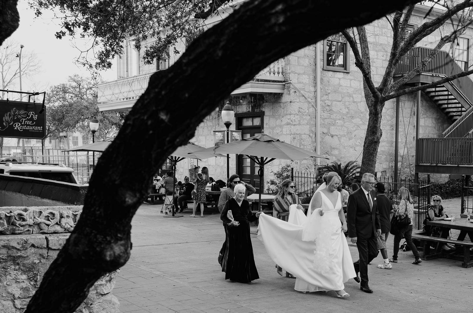 029 Arneson River Theatre Wedding Leica wedding photographer Philip Thomas Photography