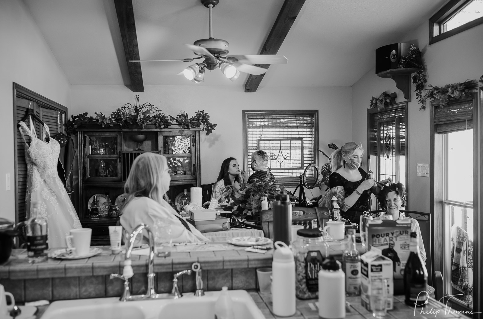 02 Gruene Estate Event Venue Wedding Ceremony Leica photographer Philip Thomas Photography