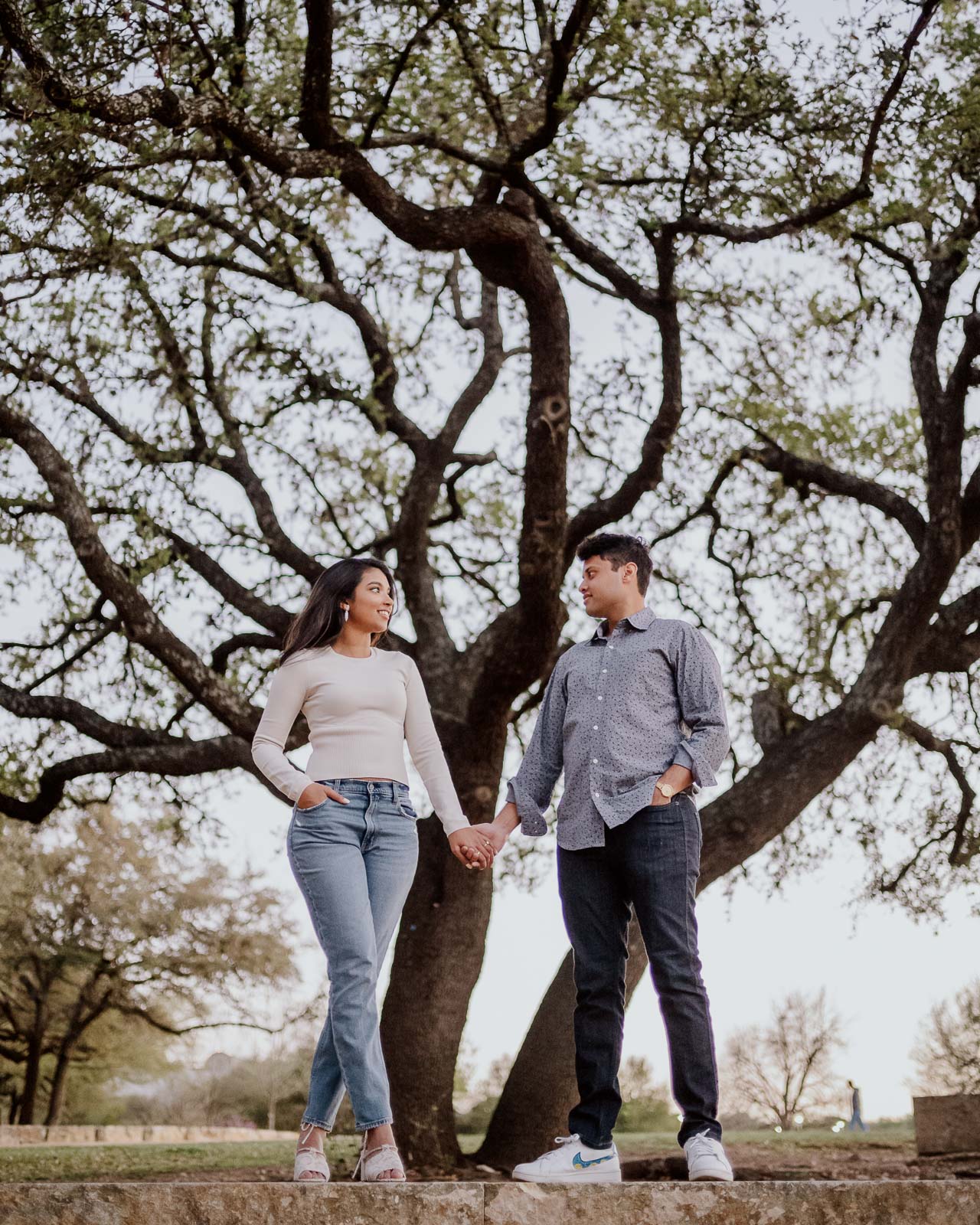 12 Austin Pizza Engagement Session Leica photographer Philip Thomas Photography