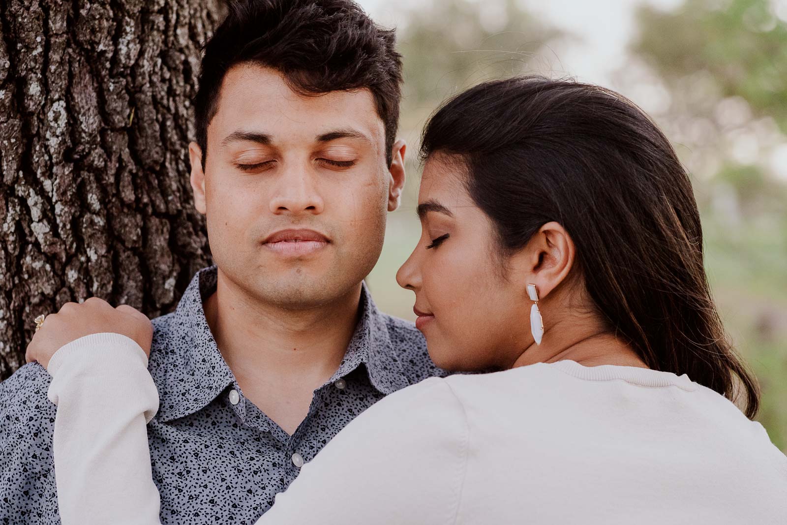 13 Austin Pizza Engagement Session Leica photographer Philip Thomas Photography