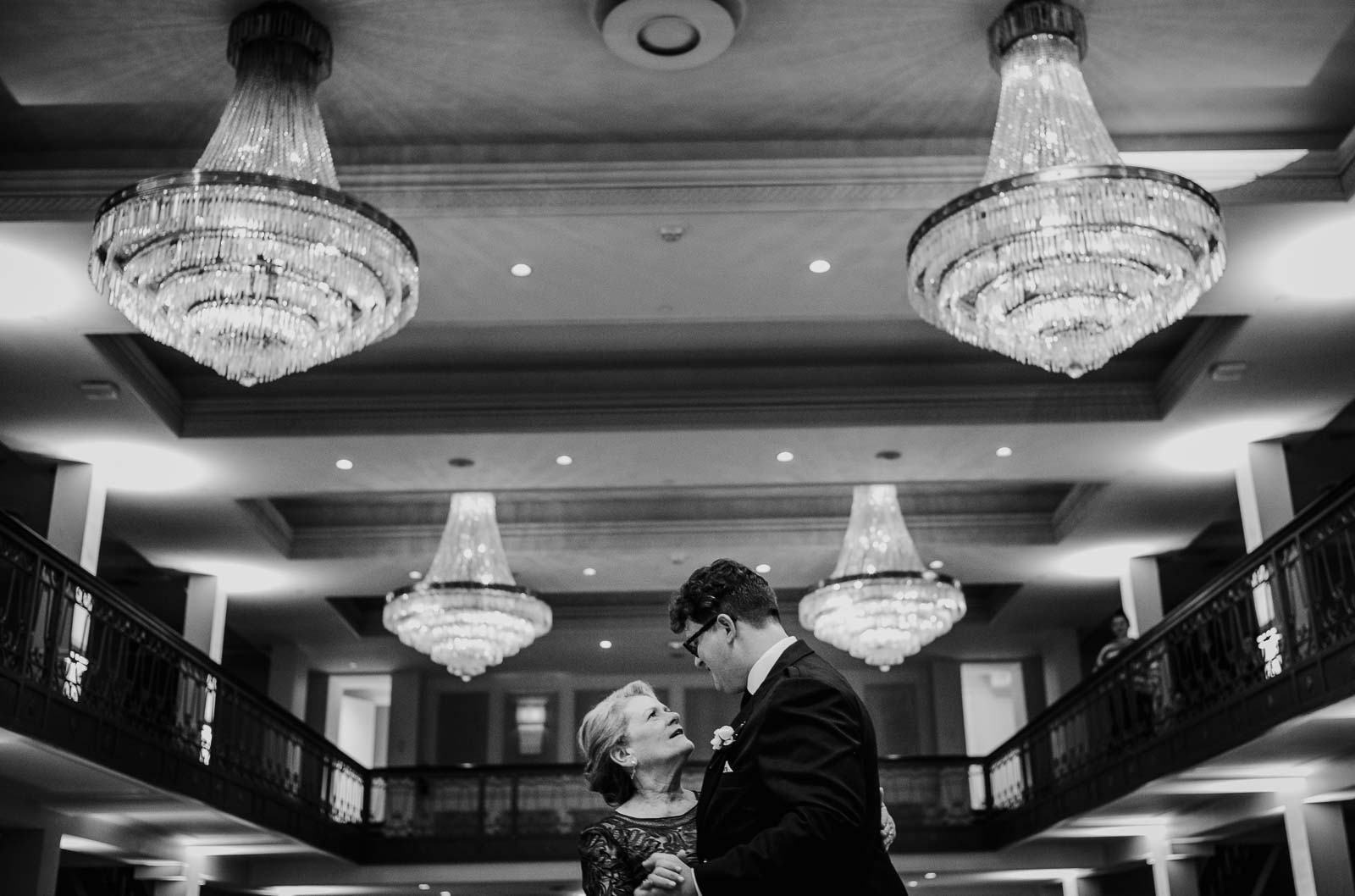 44 The St. Anthony Hotel Wedding Reception Leica photographer Philip Thomas Photography