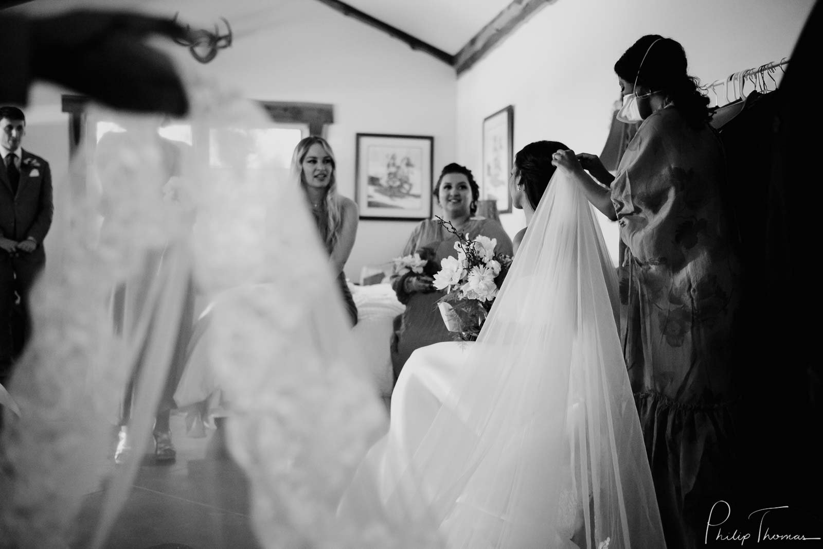 020 Hudson Bend Ranch Multicultural sudanese wedding Philip Thomas Photography