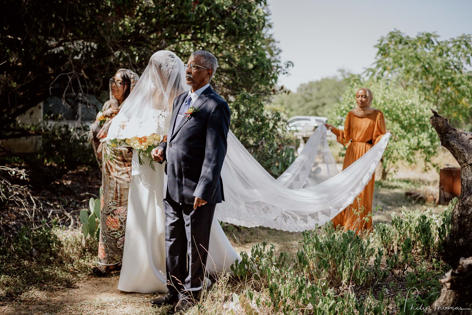 024 Hudson Bend Ranch Multicultural sudanese wedding Philip Thomas Photography