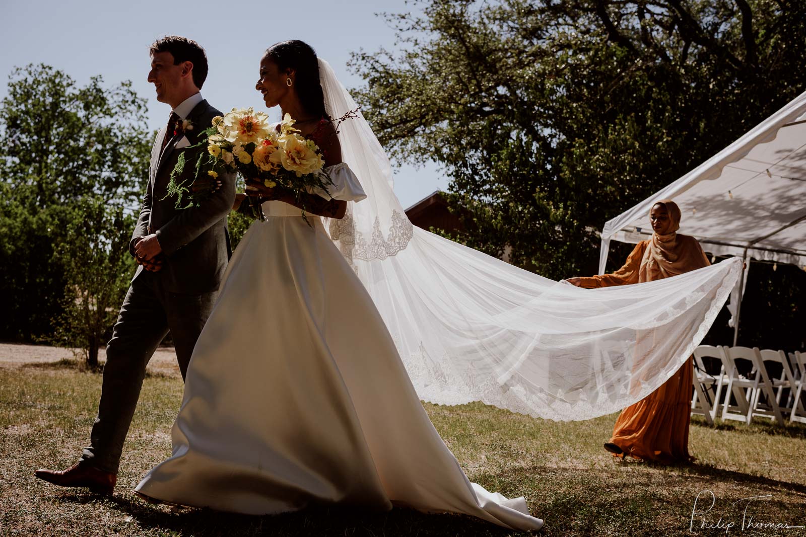 031 Hudson Bend Ranch Multicultural sudanese wedding Philip Thomas Photography