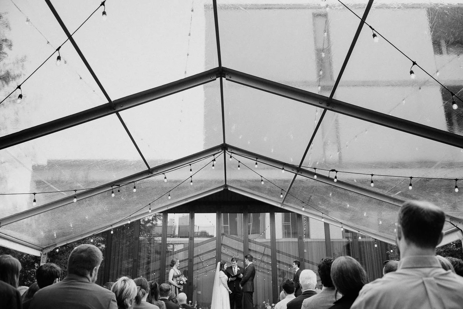 29 South Congress Hotel Austin Wedding Ceremony and reception L1003661