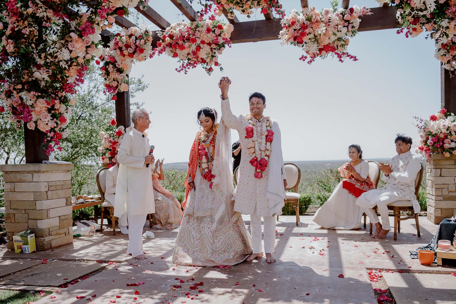 115 Canyonwood Ridge Hindu Wedding Ceremony Reception Austin Leica photographer Philip Thomas Photography