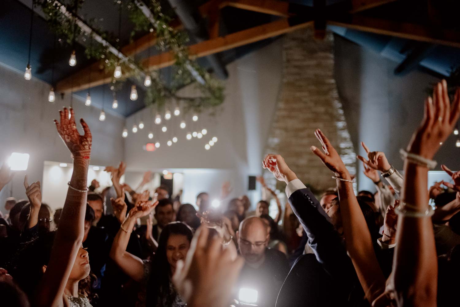 160 Canyonwood Ridge Hindu Wedding Ceremony Reception Austin Leica photographer Philip Thomas Photography