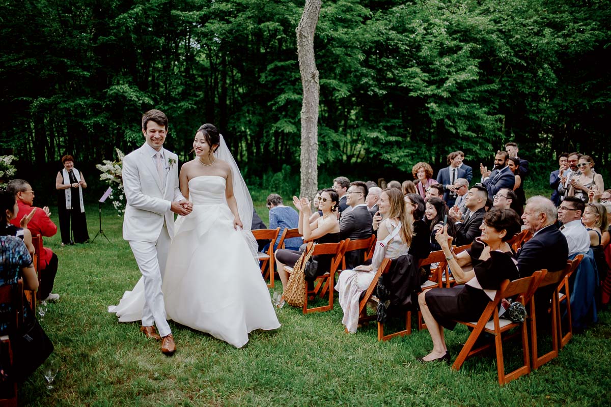 074 The DeBruce Iin Livingston Manor wedding ceremony and reception in New York Leica photographer Philip Thomas Photography