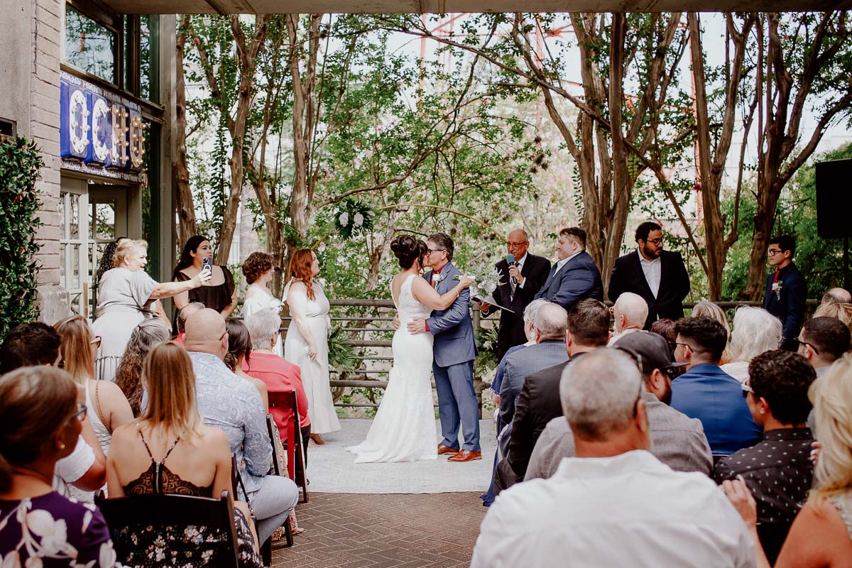 23 Hotel Havana Ocho Wedding Reception Summer in San Antonio Texas Leica Wedding photographer Philip Thomas