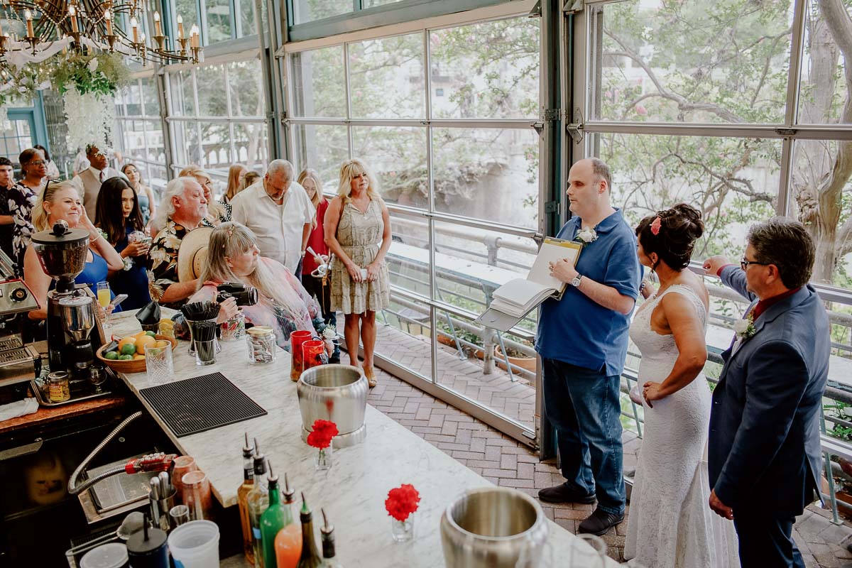 32 Hotel Havana Ocho Wedding Reception Summer in San Antonio Texas Leica Wedding photographer Philip Thomas