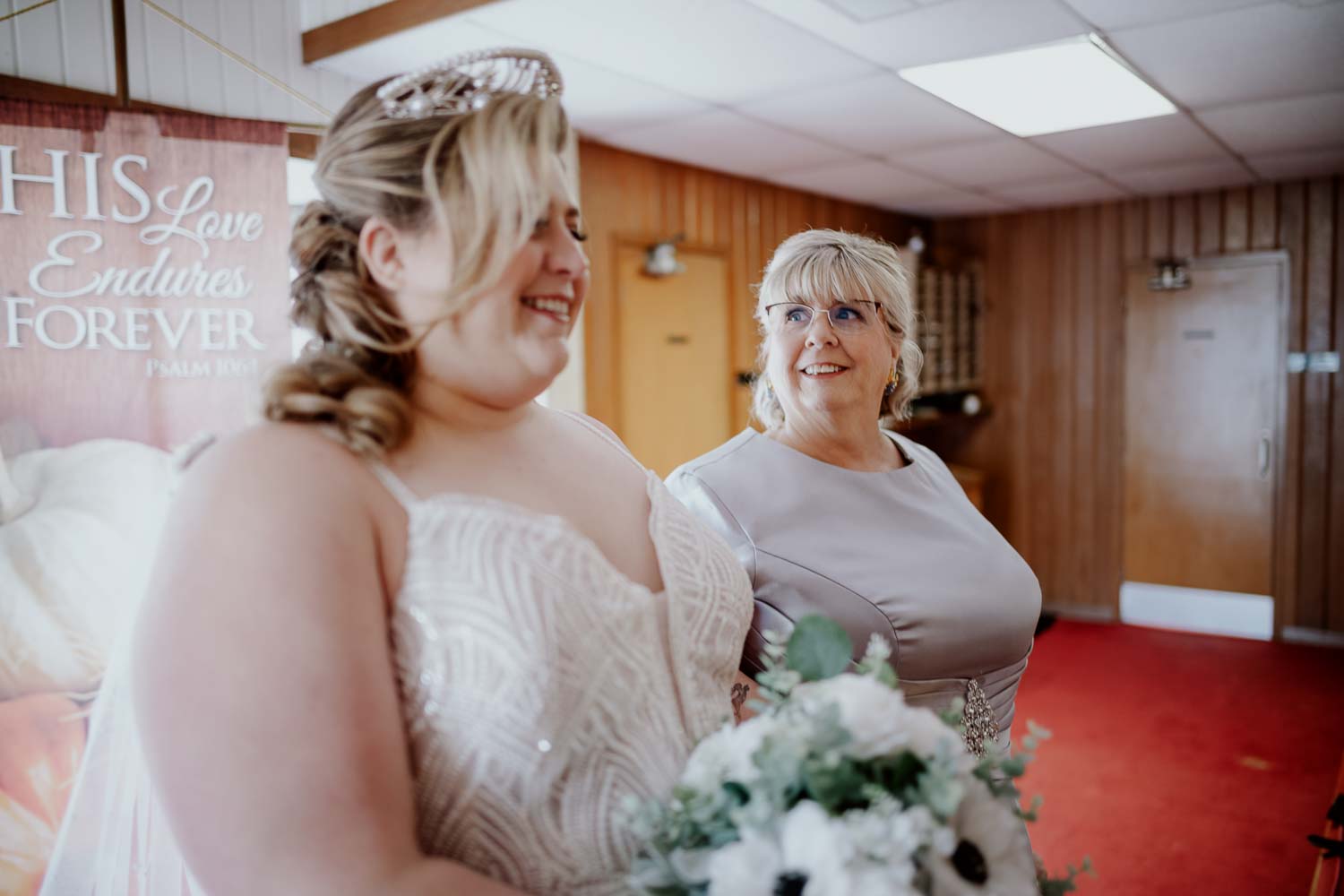 013 Wedding ceremony Redeemer Lutheran Church San Antonio Wedding photographer Philip Thomas