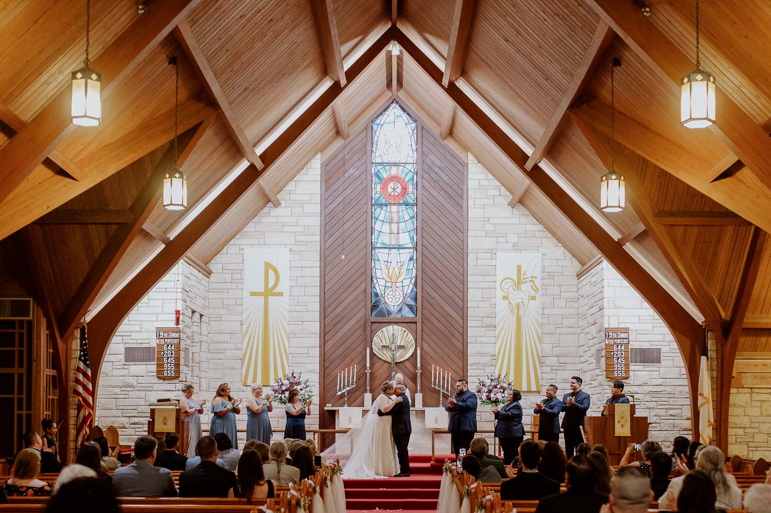 020 Wedding ceremony Redeemer Lutheran Church San Antonio Wedding photographer Phiilip Thomas