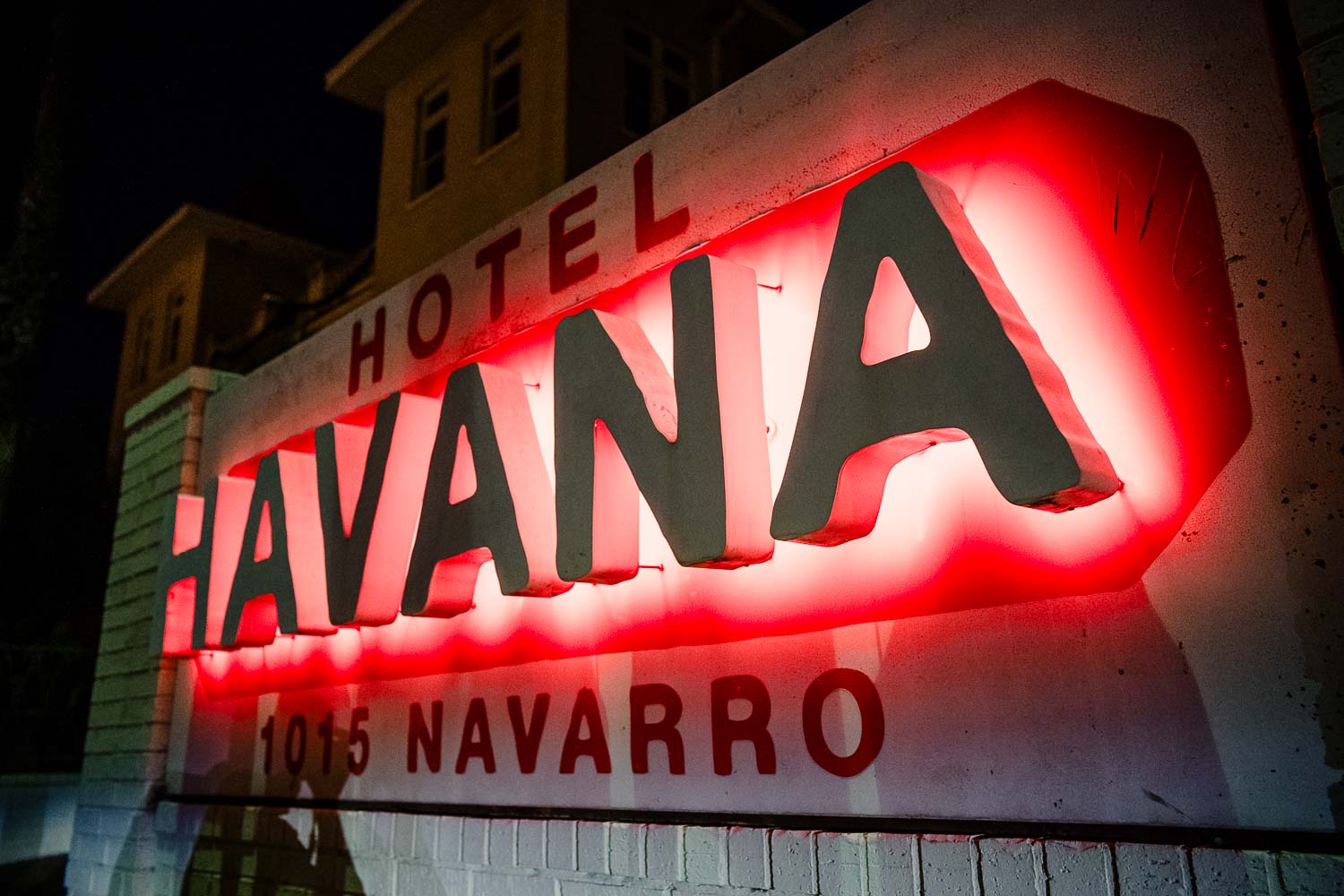 058 Historic Hotel Havana San Antonio Wedding+Reception Texas Philip Thomas Photography