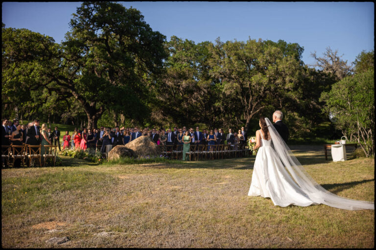 Captivating Kendalia Wedding Ceremony – Blair + Andrew