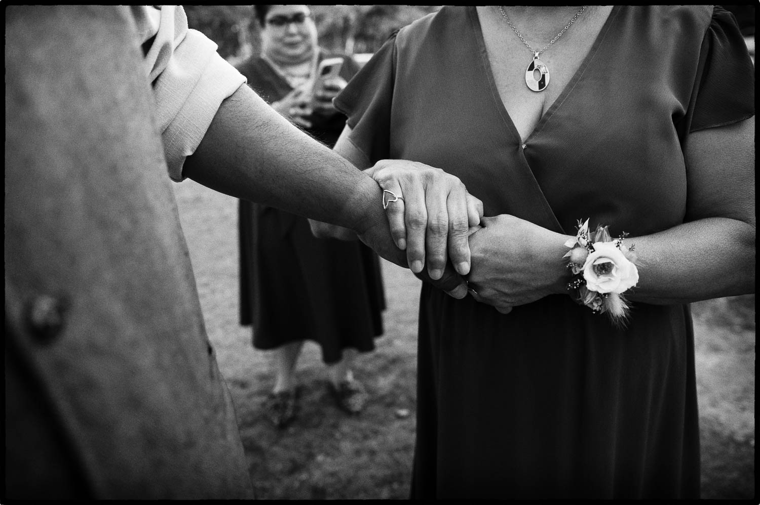 24 Wedding Ceremony at Cave Without A Name Philip Thomas wedding photographer L1011479 Edit