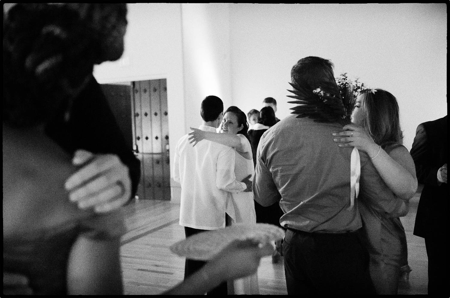 48 McNay Art Museum Wedding Ceremony Philip Thomas wedding photographer L1009886 Edit