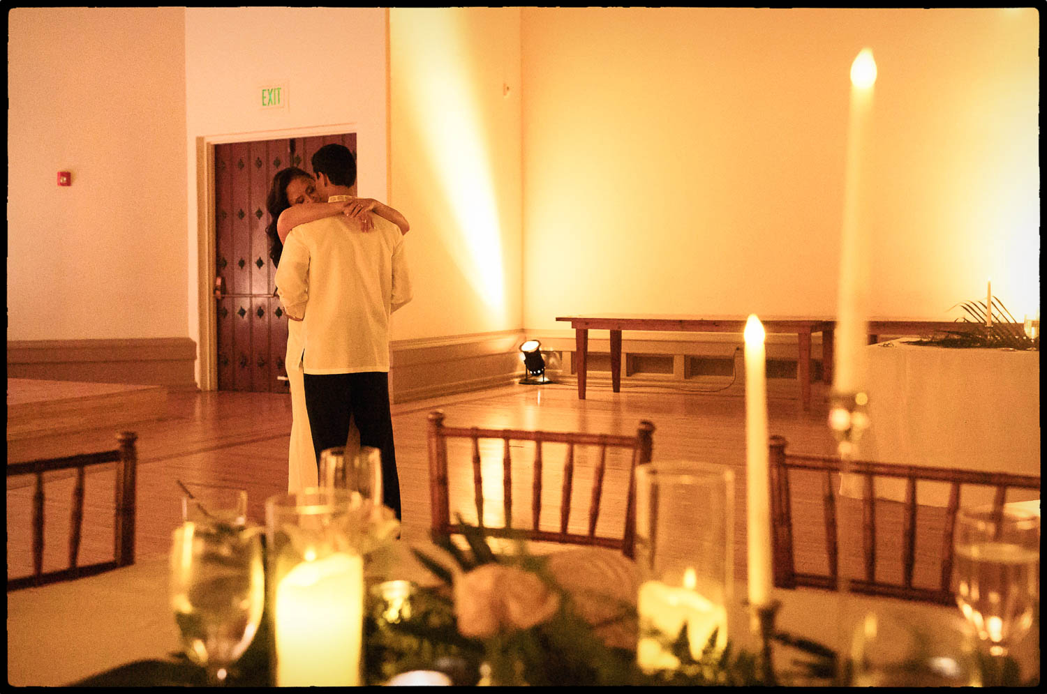 51 McNay Art Museum Wedding Ceremony Philip Thomas wedding photographer L1009926 Edit