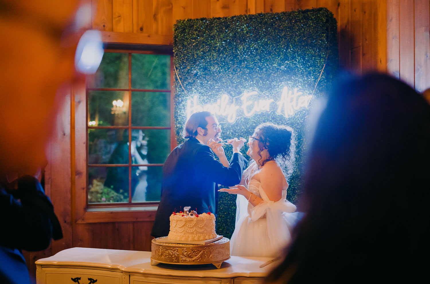 56 The Carriage House Houston Wedding Philip Thomas Photography L1005657