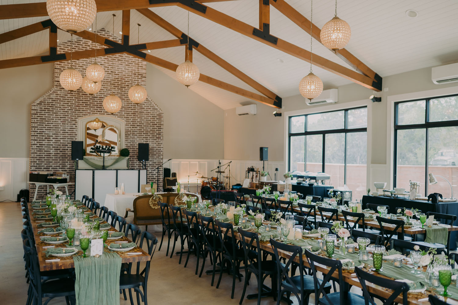 16 Chapel at Gruene Wedding Reception in New Braunfels Philip Thomas CM1 9940