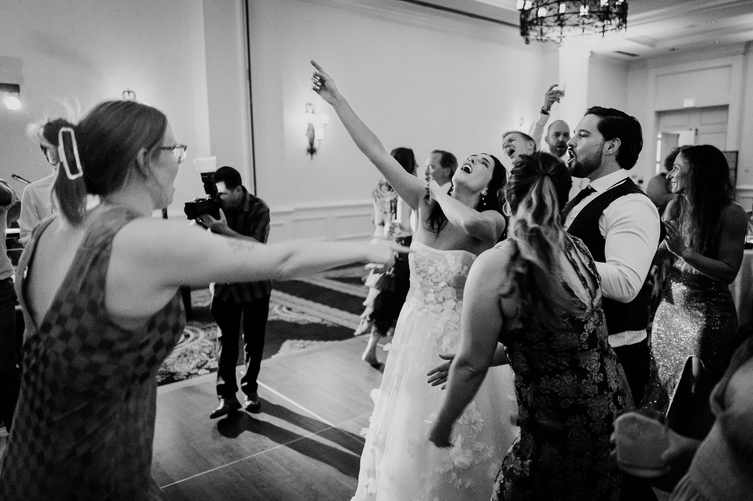 Wedding Ceremony St. Joseph's + The Westin Riverwalk, San Antonio 64 63 Westin Riverwalk Wedding Reception in San Antonio Philip Thomas L1022064