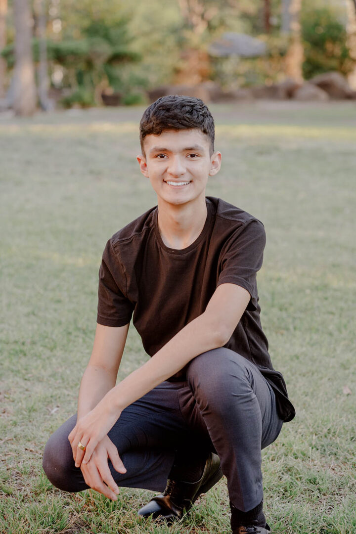 Senior Portraits San Antonio (Gallery) Philip Thomas Photography 24 06 Senior Portraits Philip Thomas Photography 0086 L1150834