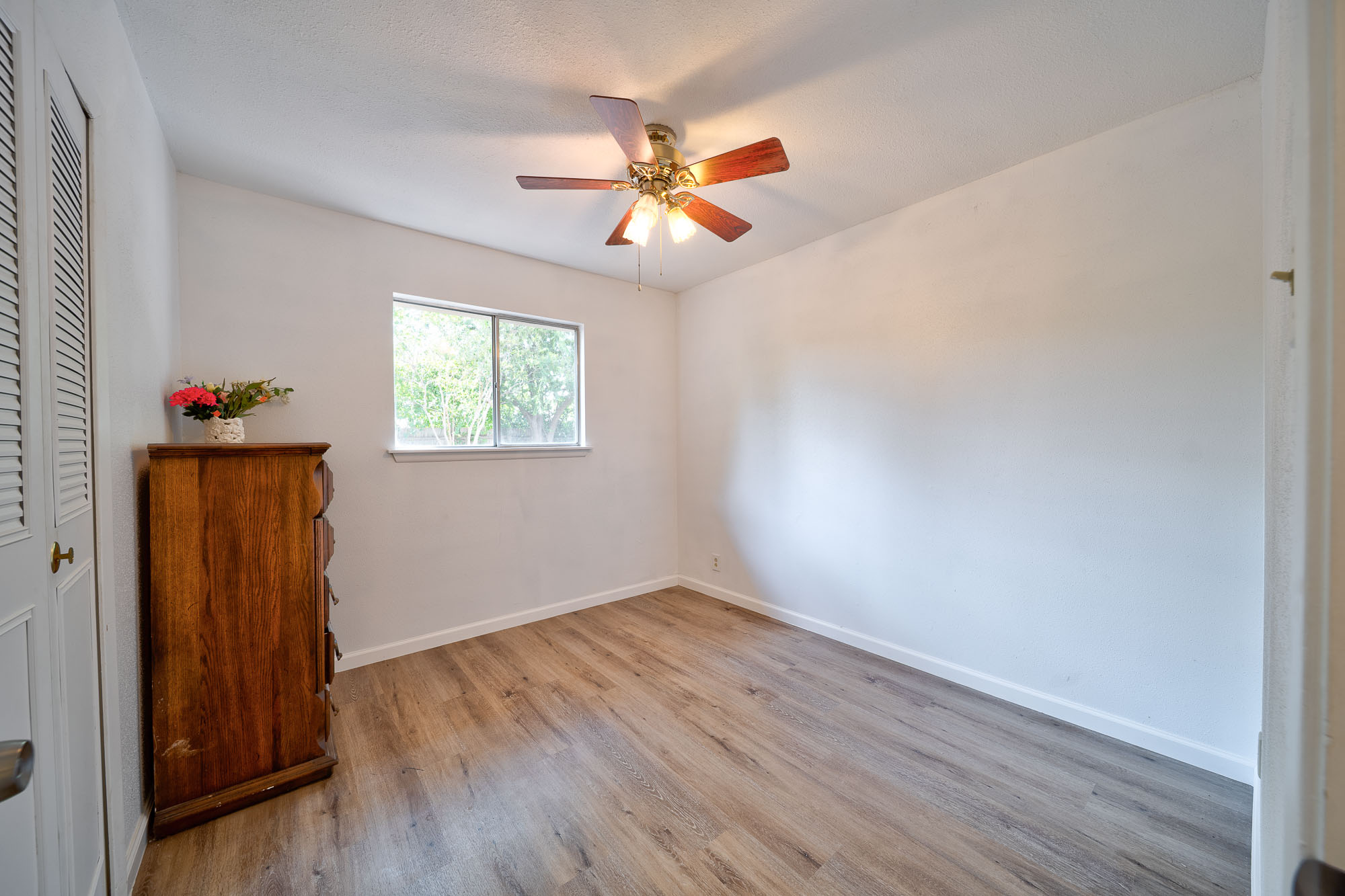 Real Estate Photography 21 19 Philip Thomas Photography L1000986 7 8