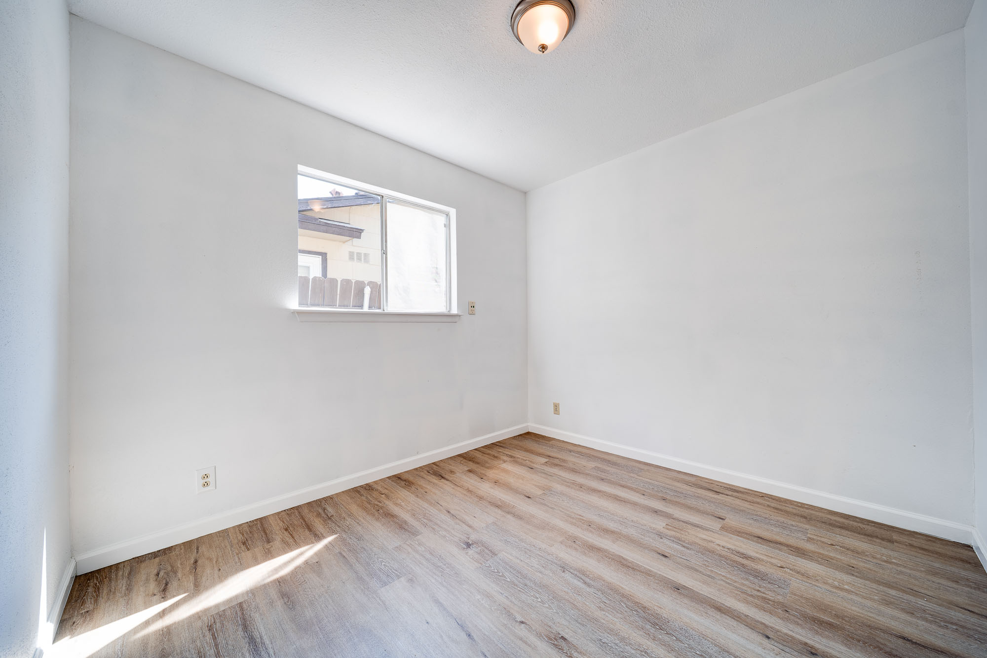 Real Estate Photography 24 22 Philip Thomas Photography L1020001 2 3