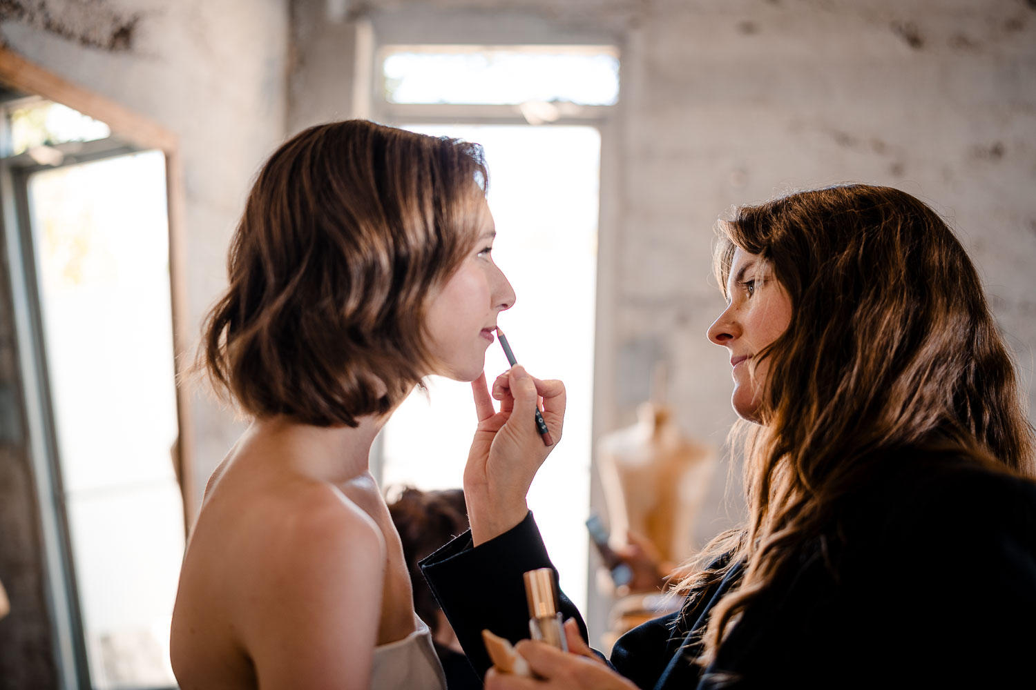 Ice Plant Bldg Wedding | La Grange | Zoe+Patrick 9 Bridal preparation in a natural light.