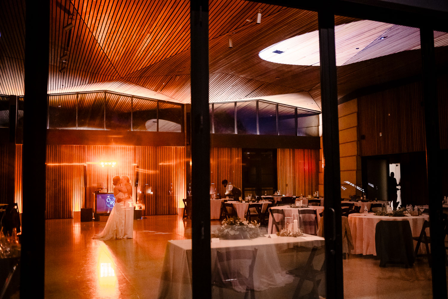 Botanical Gardens San Antonio Wedding Ceremony + Reception 72 Elegant wedding reception in modern venue
