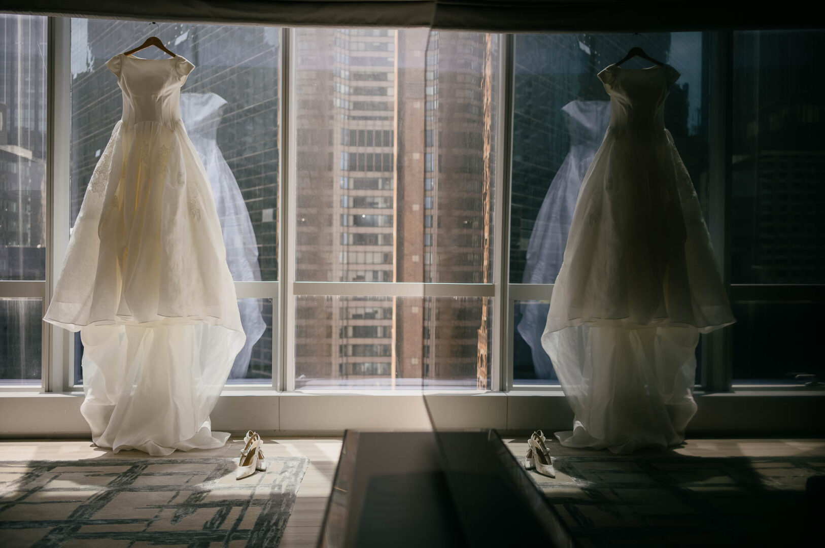 001 Metropolitan Club Wedding in New York City Philip Thomas Photography L1001554