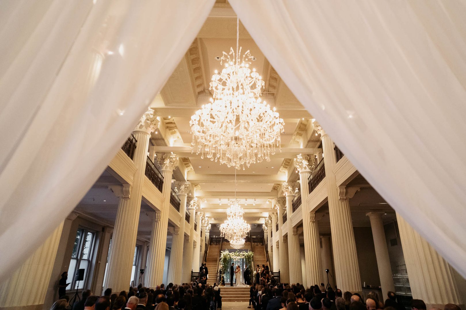 Corinthian Houston Luxury Wedding 38 37 Corinthian Houston luxury Jewish wedding L1080354